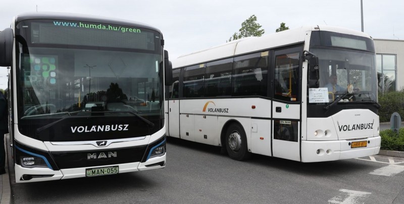 A Balatonnál és környékén több vonalon módosul a menetrend Fotó: Benkő Péter/Napló