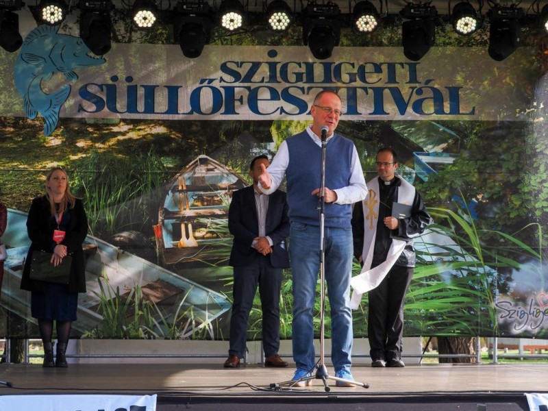 Megnyílt a 18. Szigligeti Süllőfesztivál Fotó: Nagy Lajos/Napló