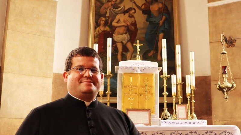 Cséry Gergő plébános szerint, advent első vasárnapja egy különleges meghívás arra, hogy a szívünket is előkészítsük a karácsonyra. Forrás: zaol.hu