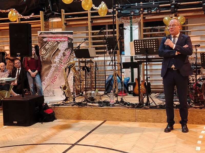 Egy népcsoportot a hagyományai őrizhetnek meg, jelentette ki Navracsics Tibor  Fotó: Tisler Anna 